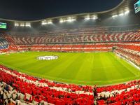 IM电竞游戏-猛龙翻盘太阳，张镇麟统治全场，一场跨越时空的篮球传奇