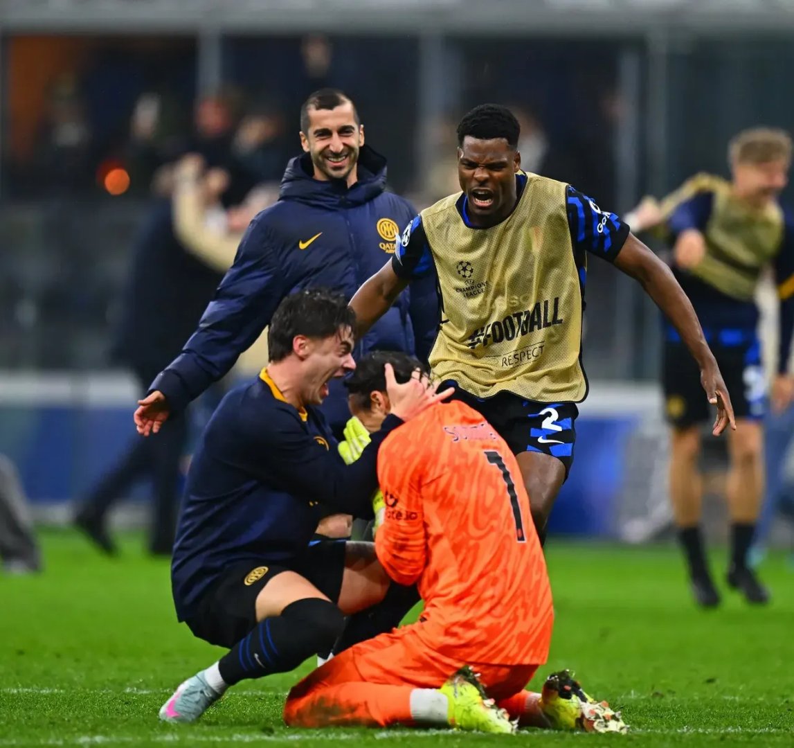 精彩的比赛在欧洲球场上演,紧张的局势引人注目 精彩的比赛在欧洲球场上演,紧张的局势引人注目