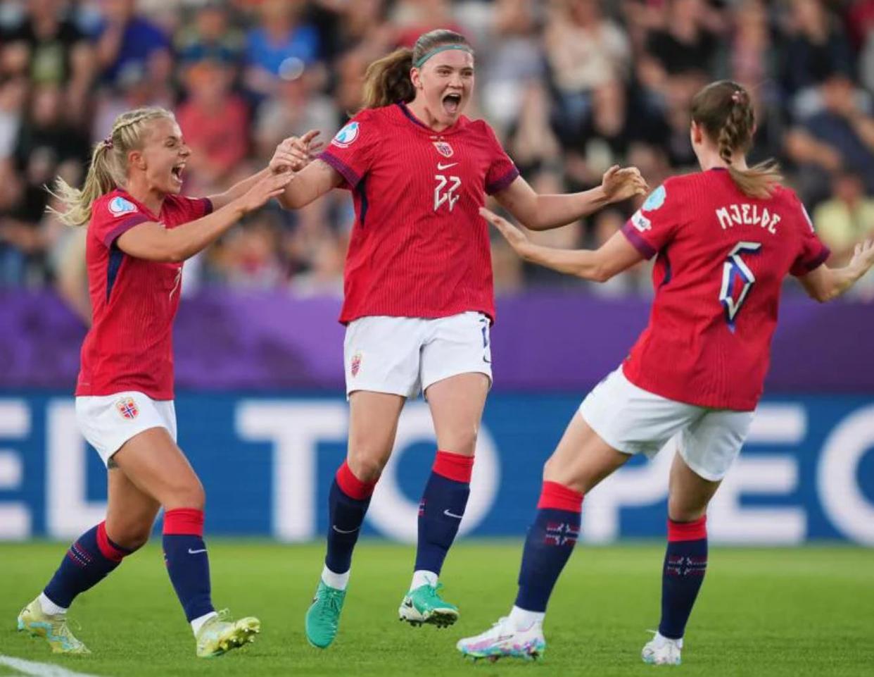 挪威女足连胜,成为夺冠热门 挪威女足连胜,成为夺冠热门