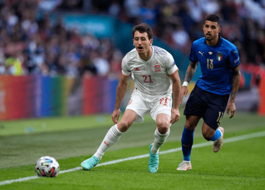 意大利欧预赛战术反击，临场调整成效显著的简单介绍