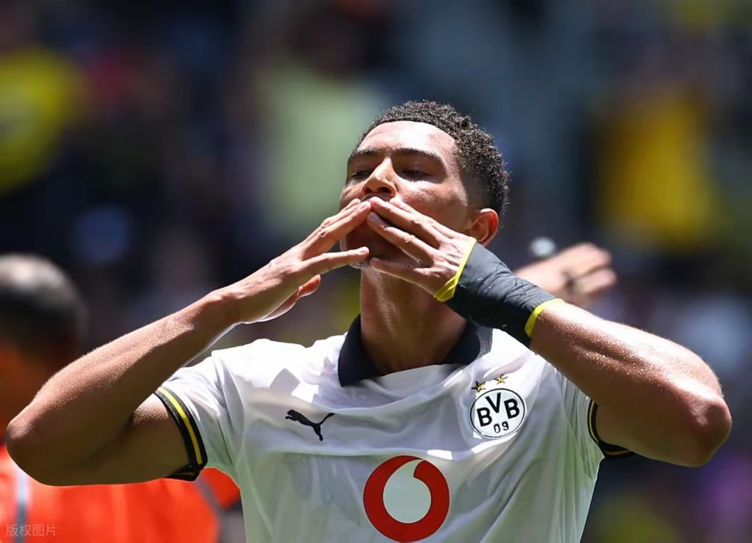 包含智利完胜多特蒙德,阿尔瓦雷斯三分雨点燃全场的词条 包含智利完胜多特蒙德,阿尔瓦雷斯三分雨点燃全场的词条