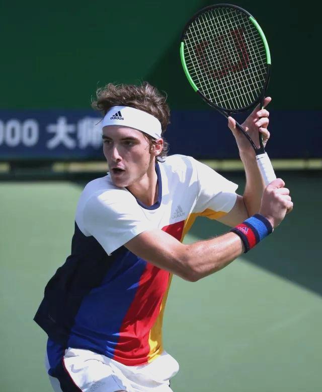 年终总决赛绝杀联合杯，西西帕斯点燃赛场的简单介绍