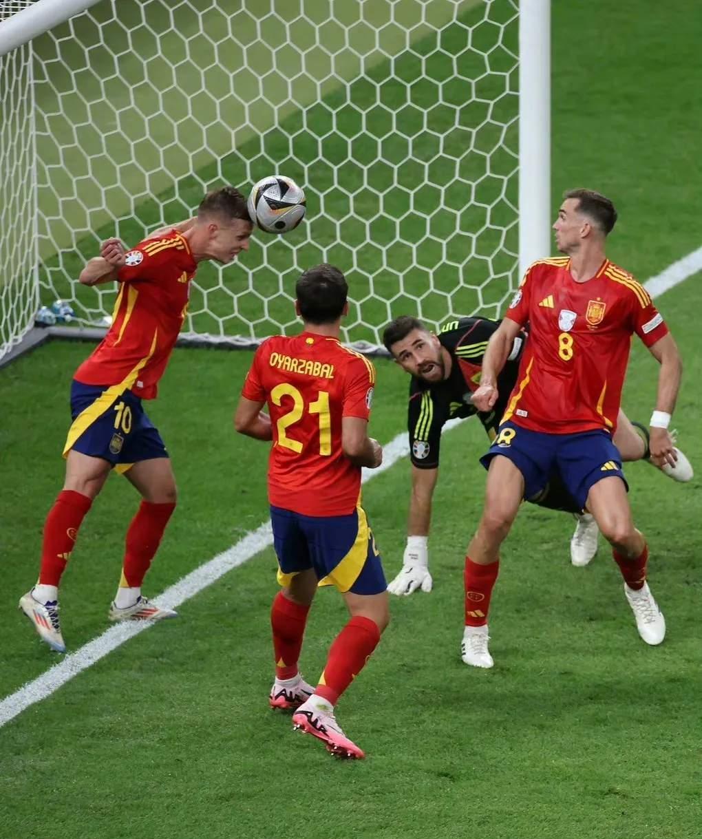 足球盛事：欧洲国家队战火焚城，擂台对决的简单介绍