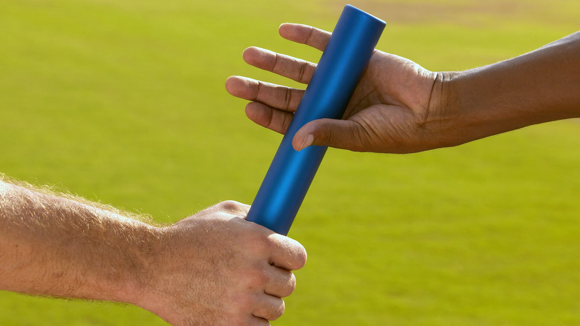 德甲争冠战焦点战启示录，从广东队强行终结上海队看竞技体育的终极法则